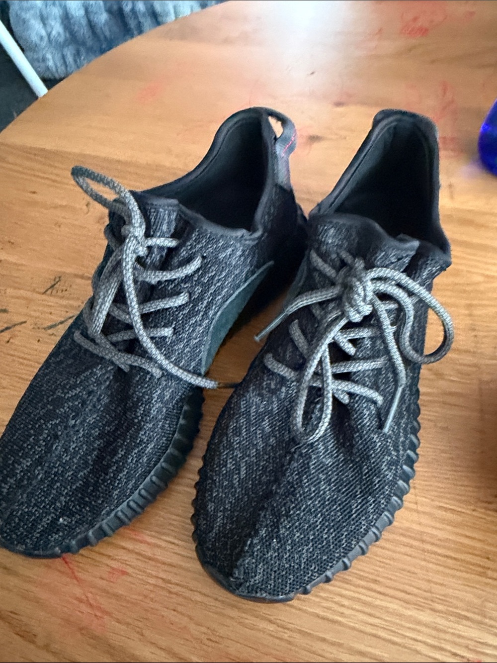 adidas Men's Dark Gray/Black Textured Knit Lace-Up Sneakers